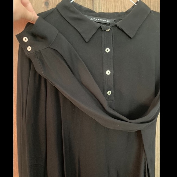 Zara Woman Black Blouse w Gold Buttons - Picture 2 of 4
